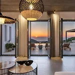 Villa Plastires