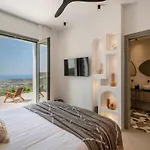 Plastires Villa Marathion