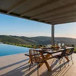 Villa Plastires Marathion