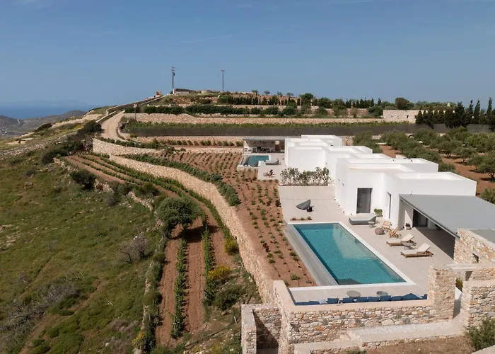 Plastires Villa Marathion