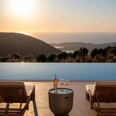 Plastires ヴィラ *