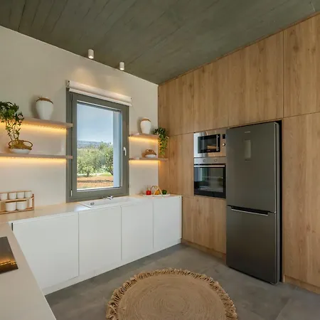 Plastires ヴィラ *