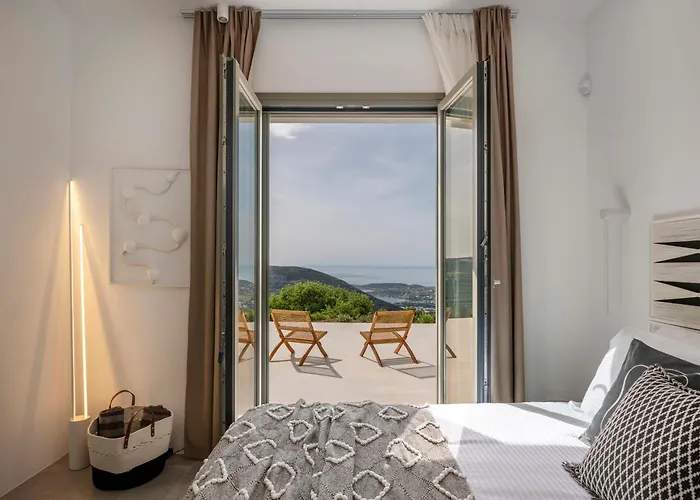 Plastires Villa Marathion